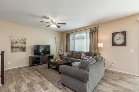 904 S Pheasant Dr, Gilbert, AZ 85296 photo 4