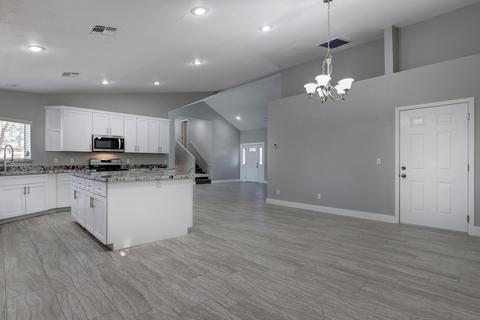 1747 E Garnet Ave, Mesa, AZ 85204 photo 9