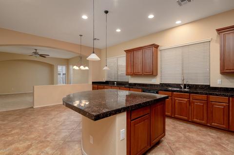 622 E Julian Dr, Gilbert, AZ 85295 photo 9