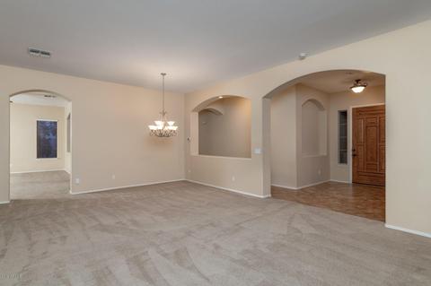 622 E Julian Dr, Gilbert, AZ 85295 photo 5