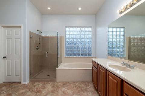 622 E Julian Dr, Gilbert, AZ 85295 photo 11