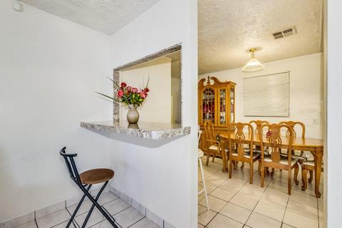 4539 N 50th Ave, Phoenix, AZ 85031 photo 5