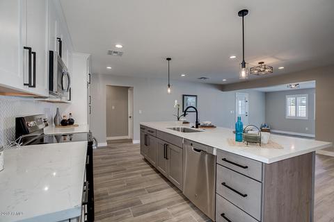 1260 E Bishop Dr, Tempe, AZ 85282 photo 3
