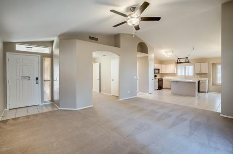 2121 E Rosemonte Dr, Phoenix, AZ 85024 photo 3