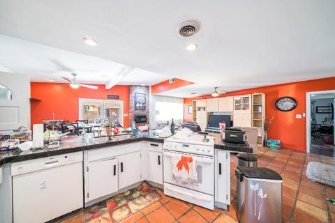 321 E Hayward Ave, Phoenix, AZ 85020 photo 7