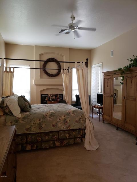 1960 E Divot Dr, Tempe, AZ 85283 photo 8