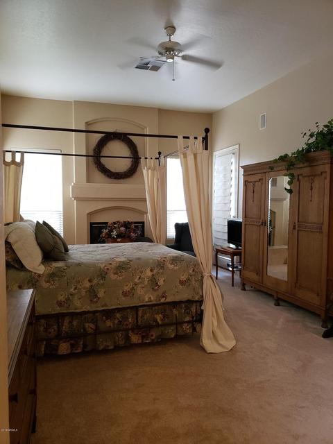 1960 E Divot Dr, Tempe, AZ 85283 photo 3