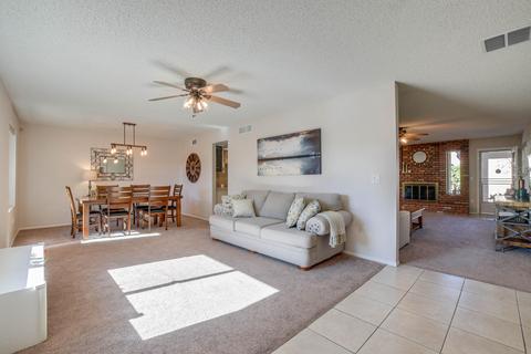 526 E Helena Dr, Phoenix, AZ 85022 photo 2