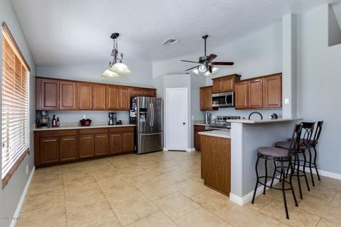2833 E Oakland Ct, Gilbert, AZ 85295 photo 11