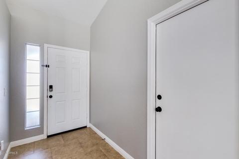2833 E Oakland Ct, Gilbert, AZ 85295 photo 5