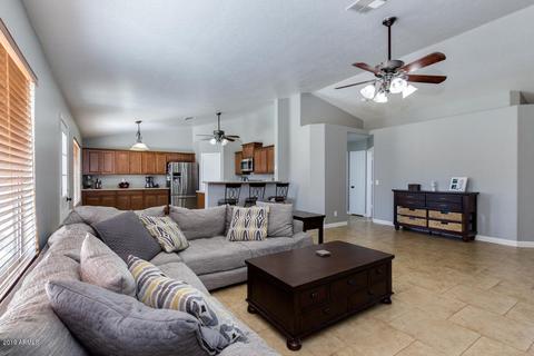 2833 E Oakland Ct, Gilbert, AZ 85295 photo 6