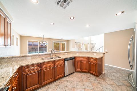 1033 W Page Ave, Gilbert, AZ 85233 photo 9