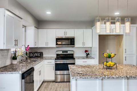 4302 E Villa Maria Cir, Phoenix, AZ 85032 photo 1