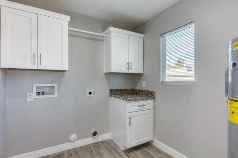 4302 E Villa Maria Cir, Phoenix, AZ 85032 photo 8