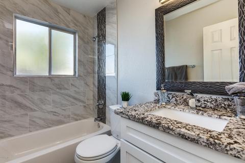 4302 E Villa Maria Cir, Phoenix, AZ 85032 photo 9