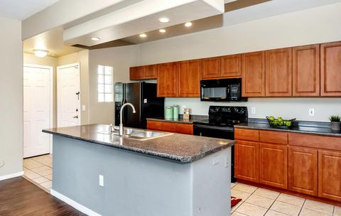 909 E Camelback Rd #3005, Phoenix, AZ 85014 photo 2