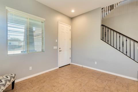 4294 S Butte Ln, Gilbert, AZ 85297 photo 3