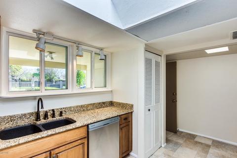 5526 N 10th St, Phoenix, AZ 85014 photo 4