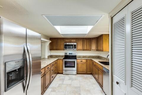 5526 N 10th St, Phoenix, AZ 85014 photo 2