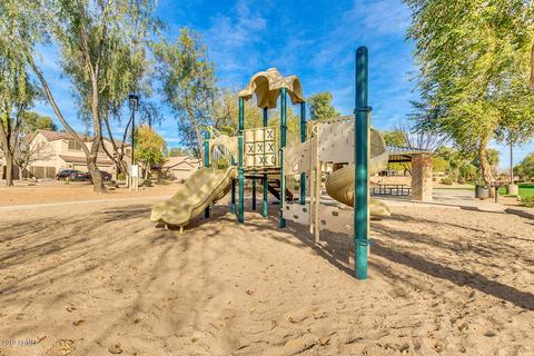 614 E Iris Ct, Gilbert, AZ 85296 photo 36
