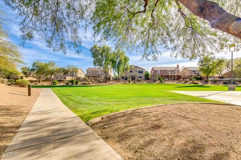 614 E Iris Ct, Gilbert, AZ 85296 photo 41