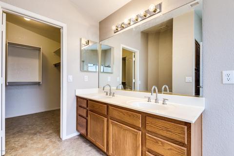 644 E Devon Dr, Gilbert, AZ 85296 photo 6