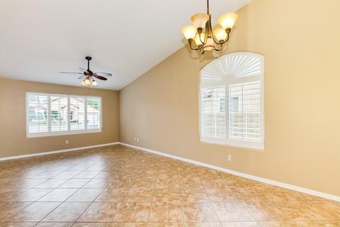 1322 E Sunburst Ln, Tempe, AZ 85284 photo 5