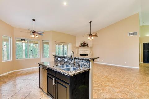 1322 E Sunburst Ln, Tempe, AZ 85284 photo 10