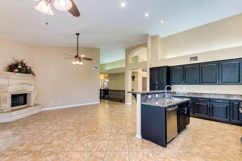 1322 E Sunburst Ln, Tempe, AZ 85284 photo 9