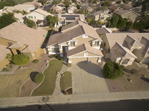 1852 E Pinto Dr, Gilbert, AZ 85296 photo 2