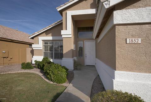 1852 E Pinto Dr, Gilbert, AZ 85296 photo 4