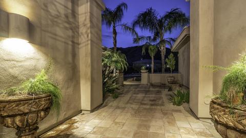 437 E Mountain Sage Dr, Phoenix, AZ 85048 photo 5