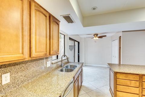 2337 Evans Dr, Phoenix, AZ 85022 photo 3