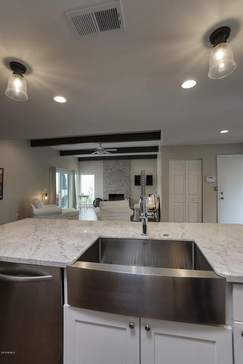 5335 N 2nd Dr, Phoenix, AZ 85013 photo 12
