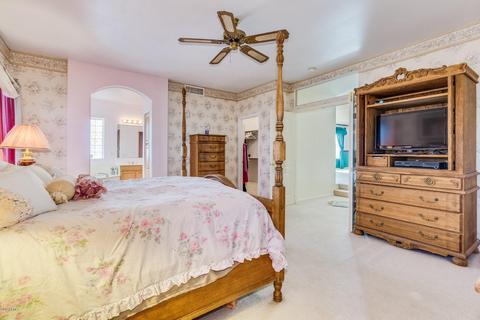 857 E Gail Dr, Gilbert, AZ 85296 photo 15