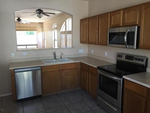 3633 E Sebastian Ln, Gilbert, AZ 85297 photo 3