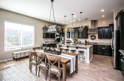 2567 E Daniel Dr, Gilbert, AZ 85298 photo 9