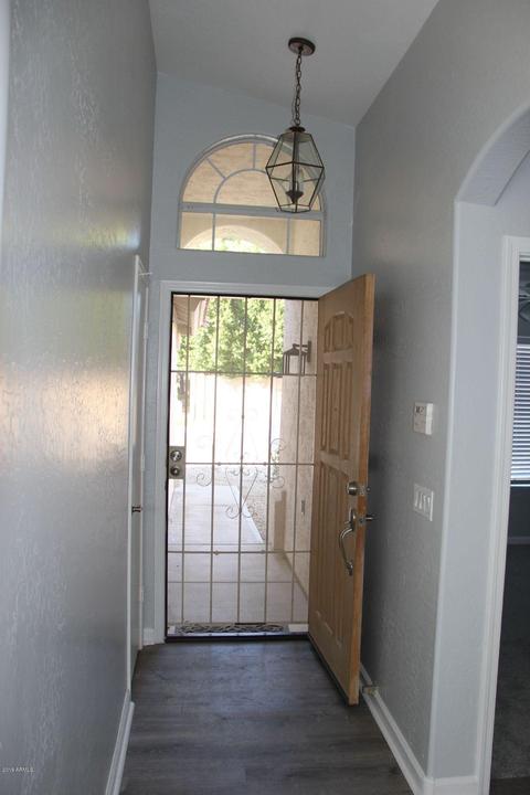 2039 E Helena Dr, Phoenix, AZ 85022 photo 4