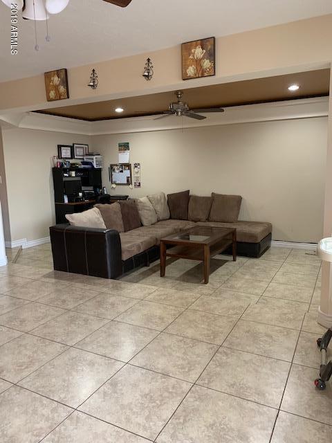 8229 W Avalon Dr, Phoenix, AZ 85033 photo 1