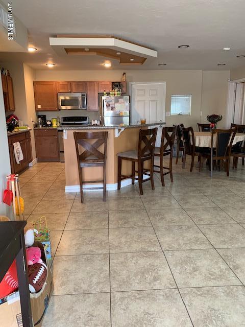 8229 W Avalon Dr, Phoenix, AZ 85033 photo 11