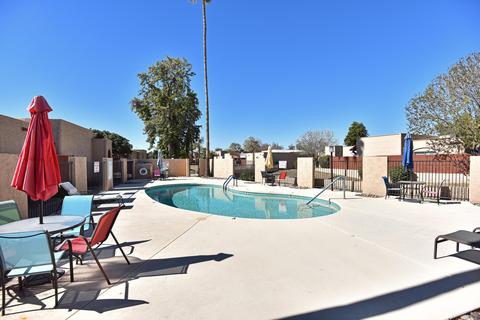 1054 E Pueblo Rd, Phoenix, AZ 85020 photo 2