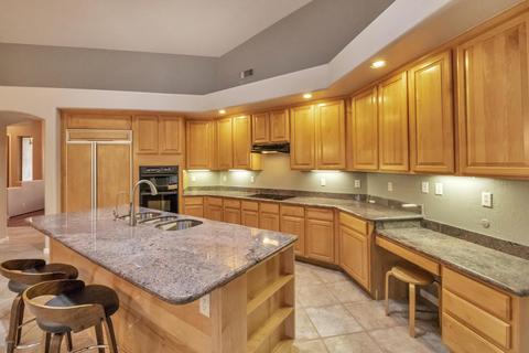 922 E Desert Flower Ln, Phoenix, AZ 85048 photo 7