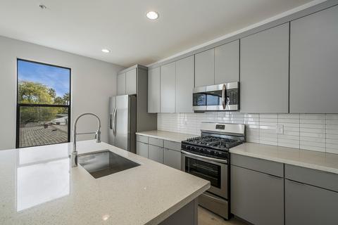 4339 N 27th Pl, Phoenix, AZ 85016 photo 9