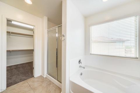 2691 E Gillcrest Rd, Gilbert, AZ 85298 photo 28