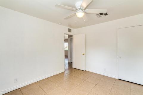 1743 E Pleasant Ln, Phoenix, AZ 85042 photo 12