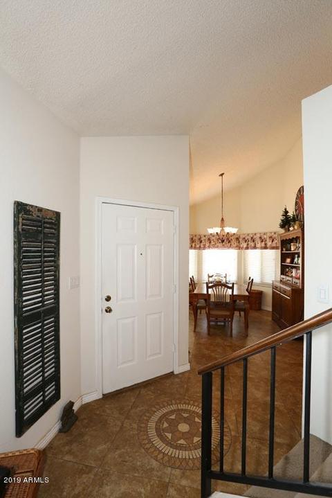 3141 E Taro Ln, Phoenix, AZ 85050 photo 6