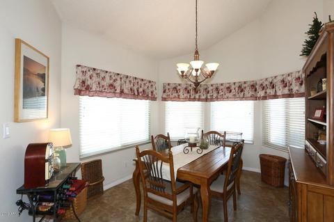 3141 E Taro Ln, Phoenix, AZ 85050 photo 10