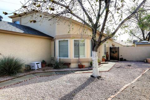 3141 E Taro Ln, Phoenix, AZ 85050 photo 1