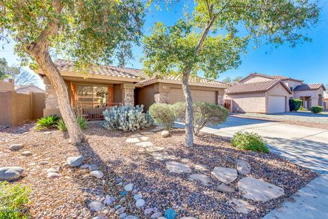 3289 E Wildhorse Dr, Gilbert, AZ 85297 photo 2