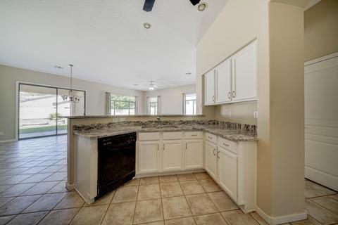 3916 E Carter Dr, Phoenix, AZ 85042 photo 7